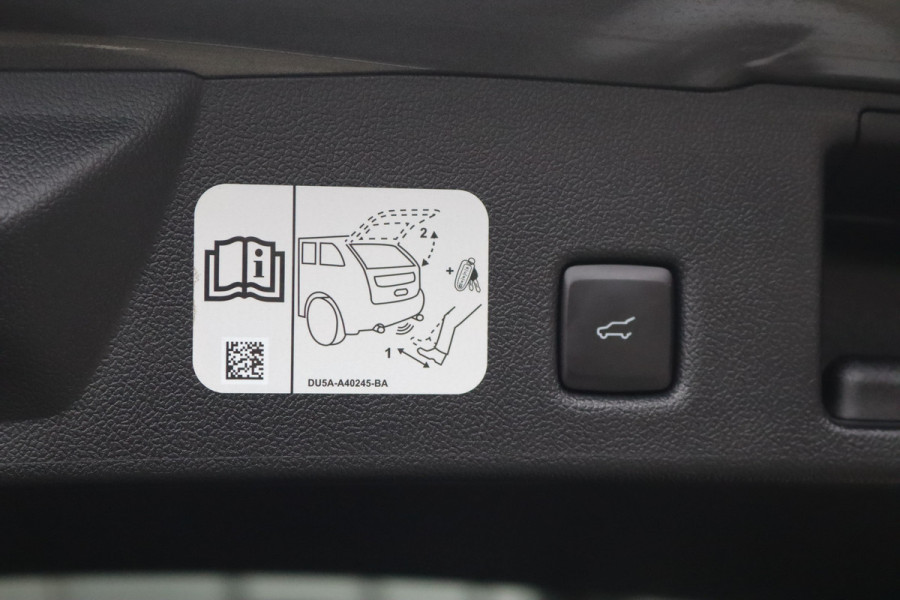 Ford Kuga 2.5 PHEV ST-Line X Navigatie/Winter-pack/Adapt.-cruise/Keyfree/Elektr.-klep