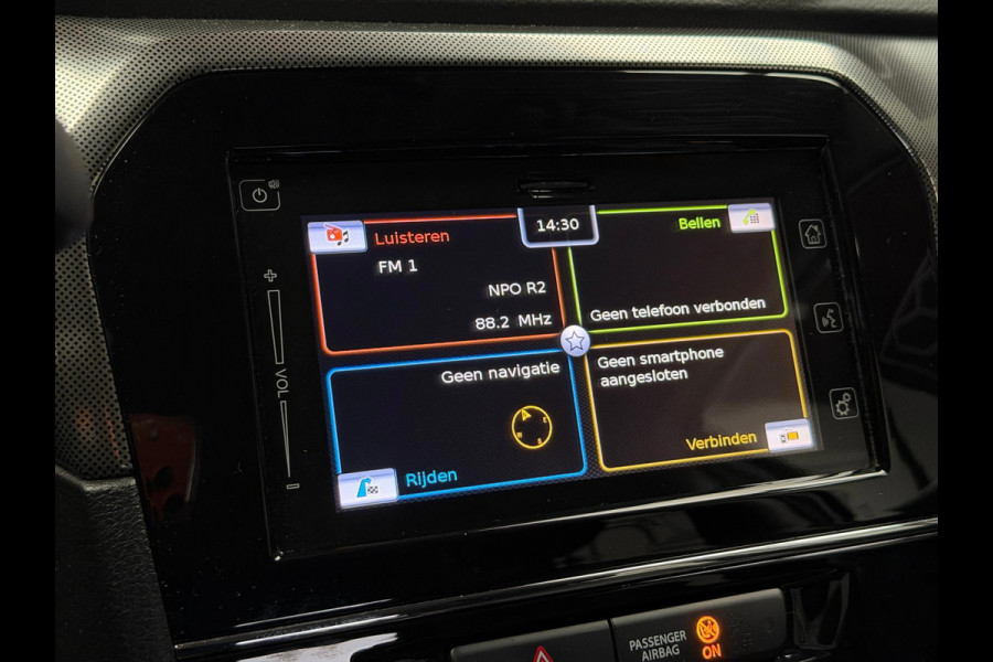 Suzuki Vitara 1.4 Boosterjet Style Smart Hybrid CarPlay