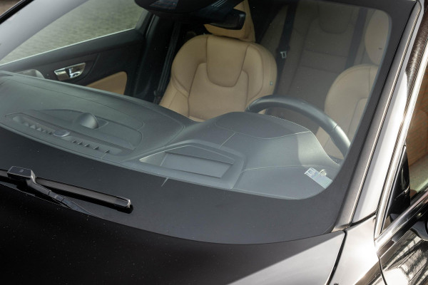 Volvo V60 2.0 T6 AWD Inscription 310pk Massage B&W Trekhaak