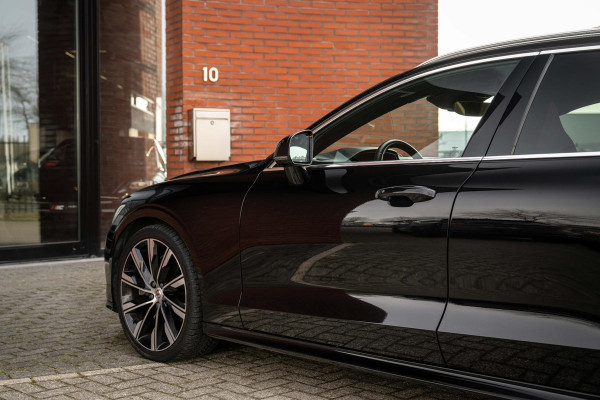 Volvo V60 2.0 T6 AWD Inscription 310pk Massage B&W Trekhaak