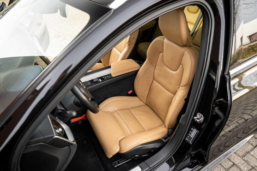 Volvo V60 2.0 T6 AWD Inscription 310pk Massage B&W Trekhaak