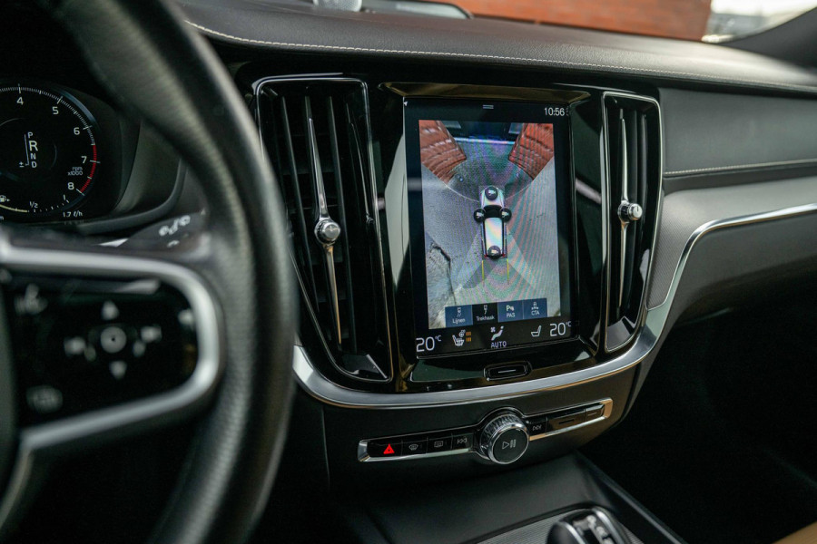 Volvo V60 2.0 T6 AWD Inscription 310pk Massage B&W Trekhaak