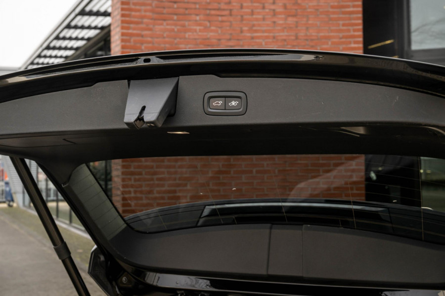 Volvo V60 2.0 T6 AWD Inscription 310pk Massage B&W Trekhaak