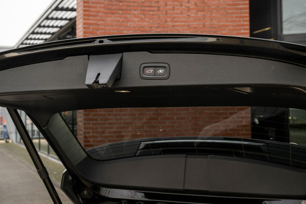 Volvo V60 2.0 T6 AWD Inscription 310pk Massage B&W Trekhaak