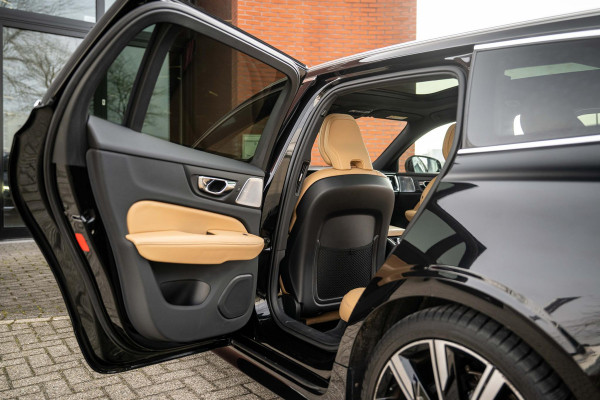 Volvo V60 2.0 T6 AWD Inscription 310pk Massage B&W Trekhaak
