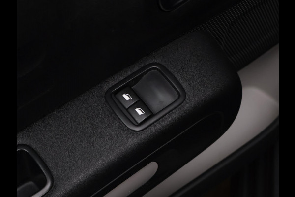 Citroën C3 1.2 PureTech C-Series Sport (APPLE CARPLAY,NAVI,CLIMATE,CRUISE,ELEKTRISCH PAKKET,SPORTSTOELEN,LM VELGEN,NETTE STAAT)