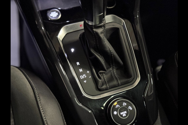 Volkswagen T-Roc 2.0 TSI 4Motion R-line | PANO | VIRTUAL | BEATS | VOL!