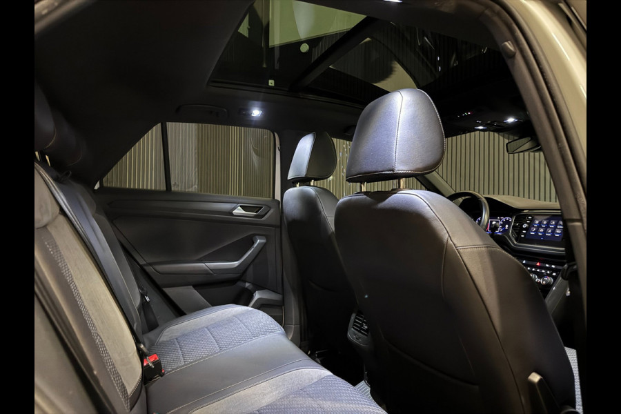 Volkswagen T-Roc 2.0 TSI 4Motion R-line | PANO | VIRTUAL | BEATS | VOL!