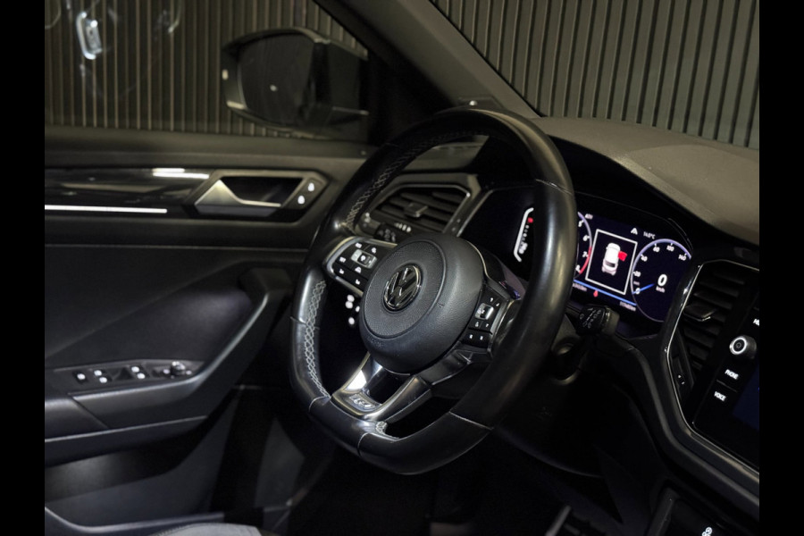 Volkswagen T-Roc 2.0 TSI 4Motion R-line | PANO | VIRTUAL | BEATS | VOL!
