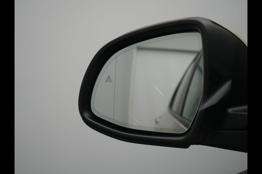 BMW X3 xDrive30e High Executive Plug In Hybrid 293pk PHEV | Panodak | Head Up | Camera | Lederen Sportstoelen & Stuur Verwarmd | Sfeerverlichting | Adaptive LED | Hifi Audio | Blis | Keyless | Navigatie | DAB |