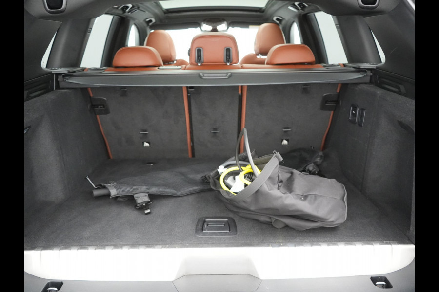 BMW X3 xDrive30e High Executive Plug In Hybrid 293pk PHEV | Panodak | Head Up | Camera | Lederen Sportstoelen & Stuur Verwarmd | Sfeerverlichting | Adaptive LED | Hifi Audio | Blis | Keyless | Navigatie | DAB |