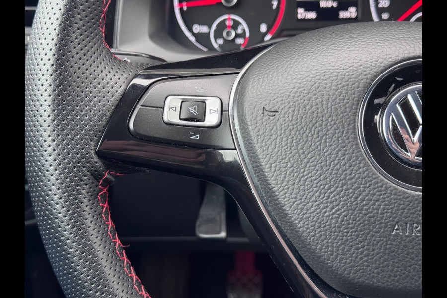 Volkswagen Polo 1.0 TSI Highline AppleCarplay/Stoelverwarming