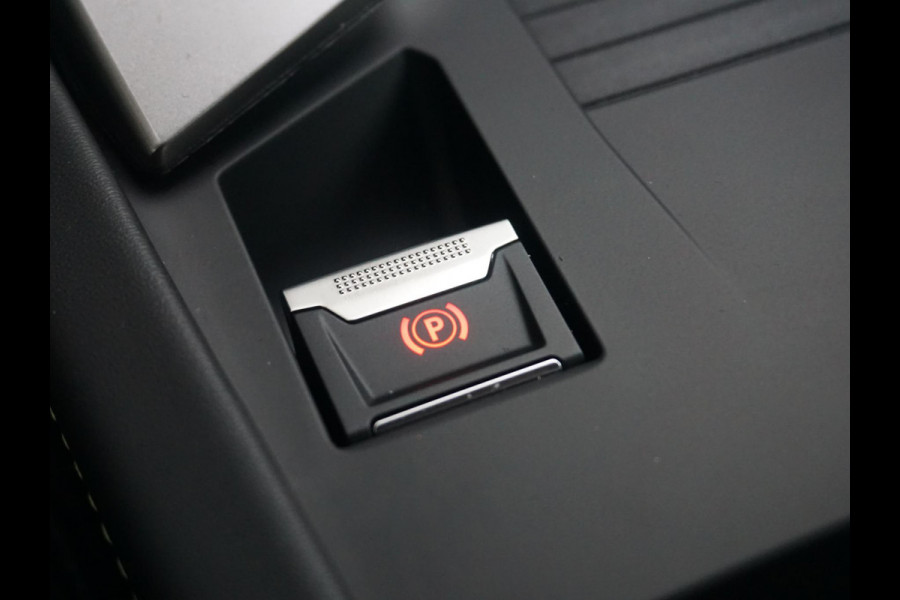 Peugeot e-308 SW GT Avantage EV 54 kWh Leder Alcantara Interieur | Warmtepomp