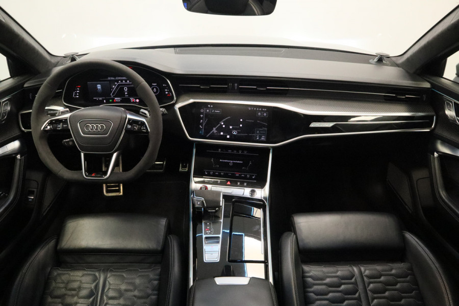 Audi A6 Avant RS 6 TFSI Quattro Keramisch Leder Panoramadak 4WS Nardo B&O!