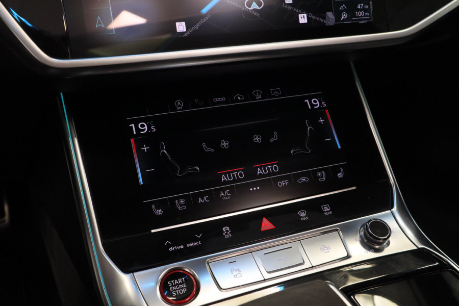 Audi A6 Avant RS 6 TFSI Quattro Keramisch Leder Panoramadak 4WS Nardo B&O!