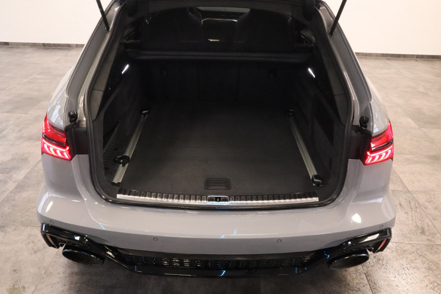 Audi A6 Avant RS 6 TFSI Quattro Keramisch Leder Panoramadak 4WS Nardo B&O!