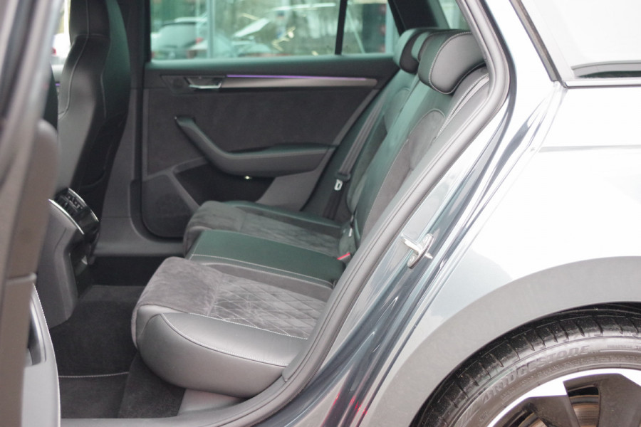 Škoda Superb Combi 1.4 TSI 218 PK iV Sportline Business PHEV, Adap. Cruise Control, 360 Camera, Matrix-LED