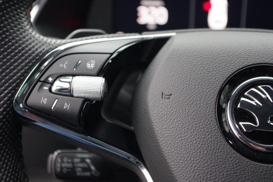 Škoda Superb Combi 1.4 TSI 218 PK iV Sportline Business PHEV, Adap. Cruise Control, 360 Camera, Matrix-LED