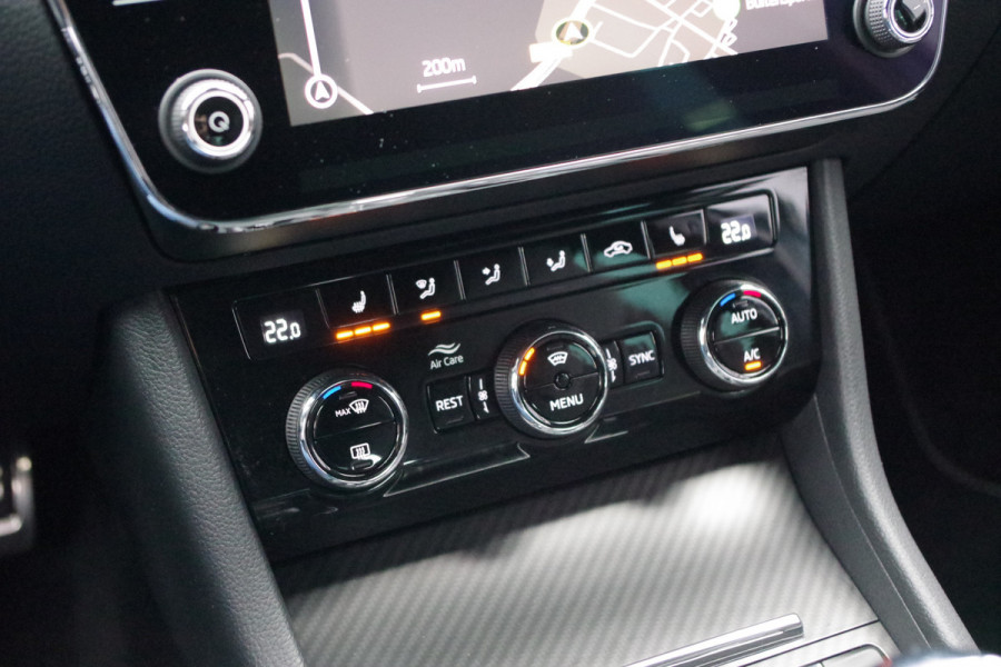 Škoda Superb Combi 1.4 TSI 218 PK iV Sportline Business PHEV, Adap. Cruise Control, 360 Camera, Matrix-LED