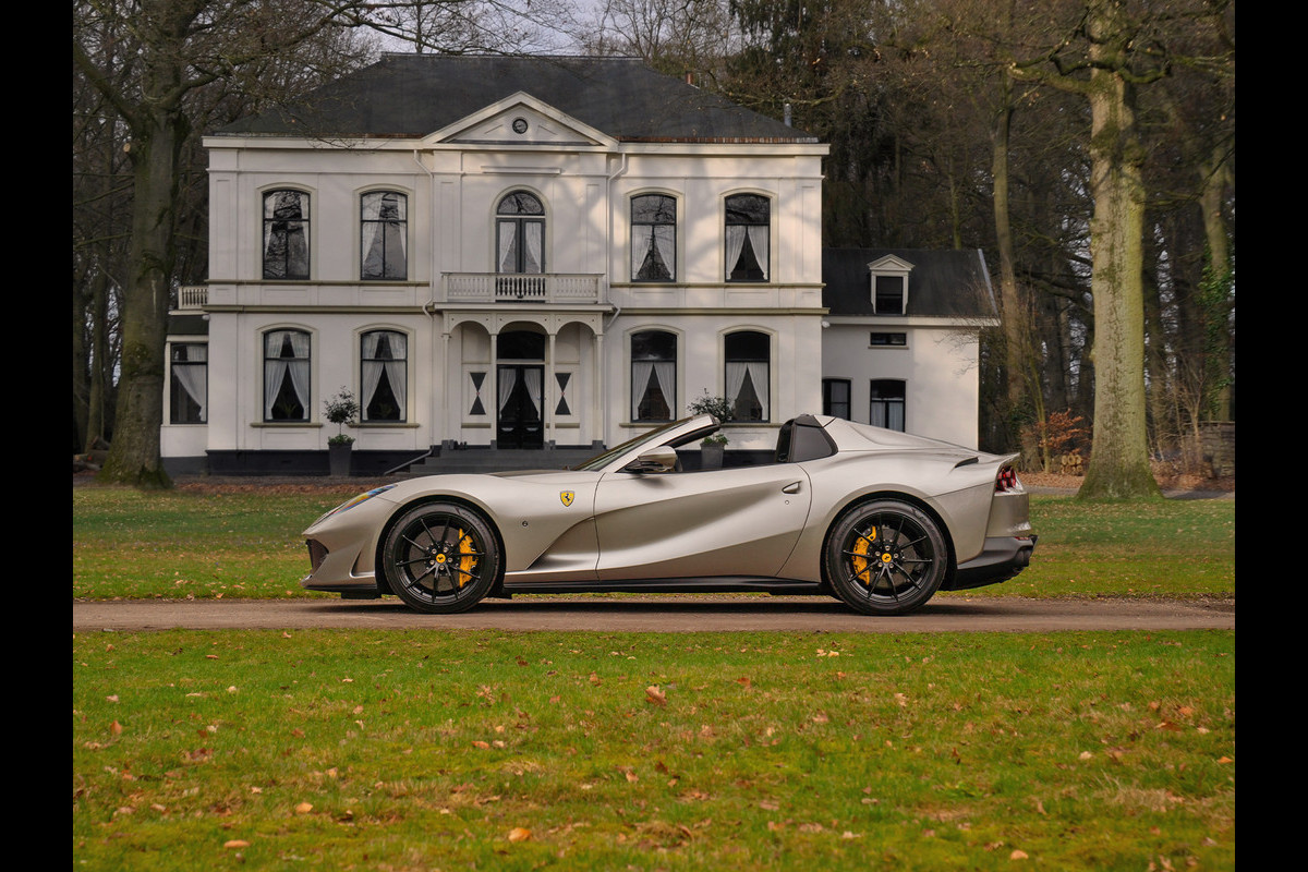 Ferrari 812 GTS 6.5 V12 HELE | Aluminium Lucido | Racing Seats | Lift | Pass. display