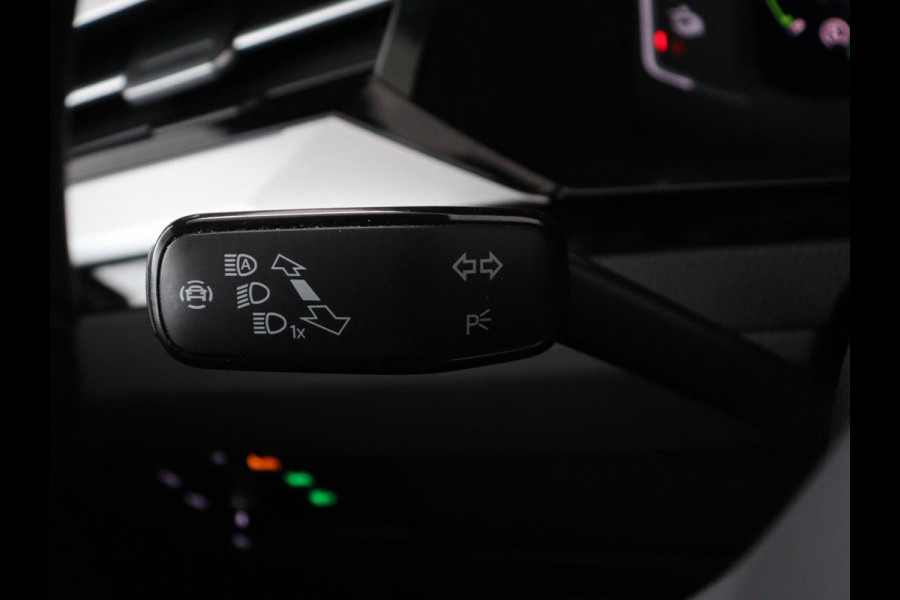 Volkswagen Arteon Shooting Brake 1.4 TSI eHybrid R-Line | Panoramadak | Stoelverwarming | LED Plus | Sfeerverlichting | Carplay | Trekhaak | Achterbankverwarming | Adaptive cruise | Navigatie | PHEV | Plug In