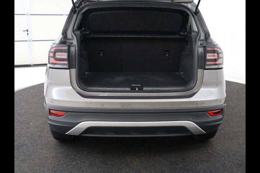 Volkswagen T-Cross 1.0 TSI Life Business | Carplay | Full LED | Keyless | Adaptive cruise | Navigatie | Parkeerhulp | Climate control | Parkeerhulp | Dodehoek detectie | Bluetooth