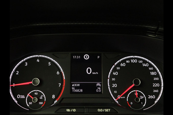 Volkswagen T-Cross 1.0 TSI Life Business | Carplay | Full LED | Keyless | Adaptive cruise | Navigatie | Parkeerhulp | Climate control | Parkeerhulp | Dodehoek detectie | Bluetooth