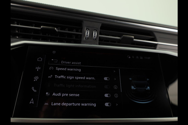 Audi A6 Avant 40 TFSI S edition Competition 204pk | Panoramadak | B&O | Ambient lighting | Matrix LED | Parkeercamera | Verlengde garantie