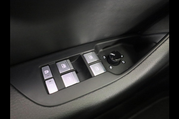 Audi A6 Avant 40 TFSI S edition Competition 204pk | Panoramadak | B&O | Ambient lighting | Matrix LED | Parkeercamera | Verlengde garantie