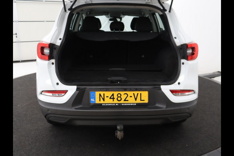 Renault Kadjar 1.3 TCe Zen | Automaat | Trekhaak | Carplay | Navigatie | Keyless | Parkeerhulp | Cruise control | Bluetooth | DAB | Climate control