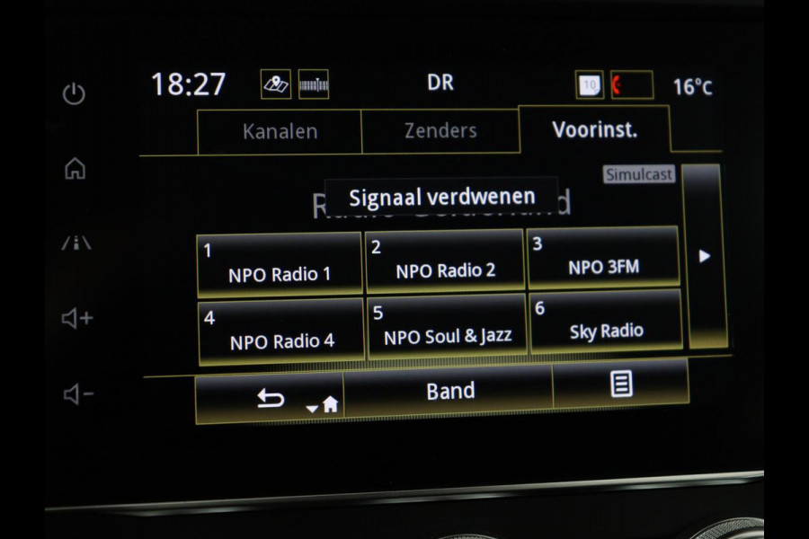 Renault Kadjar 1.3 TCe Zen | Automaat | Trekhaak | Carplay | Navigatie | Keyless | Parkeerhulp | Cruise control | Bluetooth | DAB | Climate control