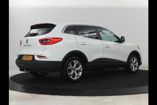 Renault Kadjar 1.3 TCe Zen | Automaat | Trekhaak | Carplay | Navigatie | Keyless | Parkeerhulp | Cruise control | Bluetooth | DAB | Climate control
