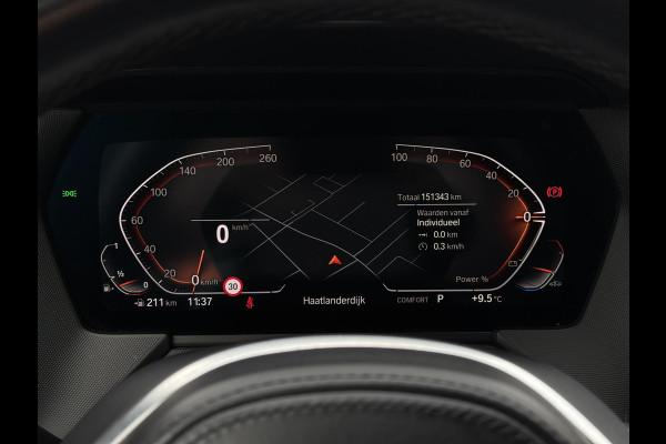 BMW 1-serie 118i Aut. M-Sport Edition | Panorama | Camera | Sport Stoelen | Sfeer Verlichting | Apple Carplay |