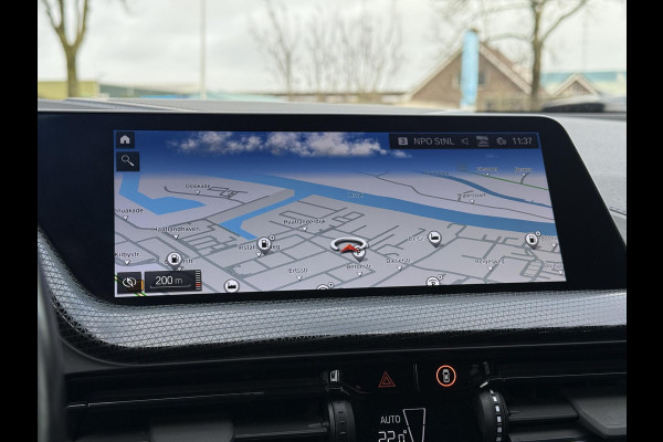 BMW 1-serie 118i Aut. M-Sport Edition | Panorama | Camera | Sport Stoelen | Sfeer Verlichting | Apple Carplay |