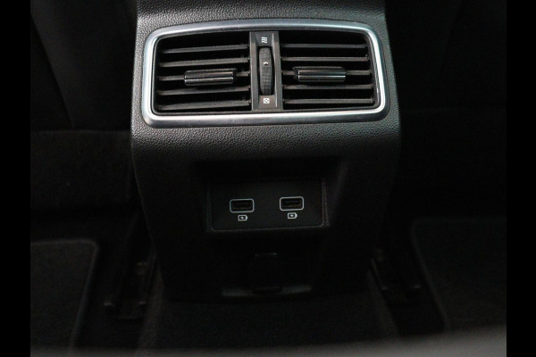 Renault Mégane 1.3 TCe Intens | Trekhaak | Carplay | Keyless | Full LED | Navigatie | Parkeerhulp | Cruise control | Bluetooth | Climate control