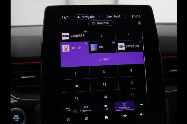 Renault Arkana 1.6 E-Tech Hybrid 145 R.S. Line | Panoramadak | Leder/Alcantara | Trekhaak | Stoelverwarming | Adaptive cruise | Camera | Carplay | Keyless | Park Assist | Full LED | Navigatie