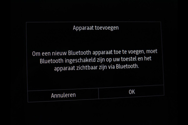 Renault Arkana 1.6 E-Tech Hybrid 145 R.S. Line | Panoramadak | Leder/Alcantara | Trekhaak | Stoelverwarming | Adaptive cruise | Camera | Carplay | Keyless | Park Assist | Full LED | Navigatie