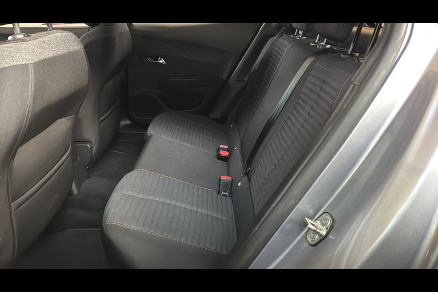 Peugeot 2008 1.2 PureTech Active Pack TREKHAAK DISTRIBUTIERIEM IS VERVANGEN CARPLAY/ ANDROID AUTO