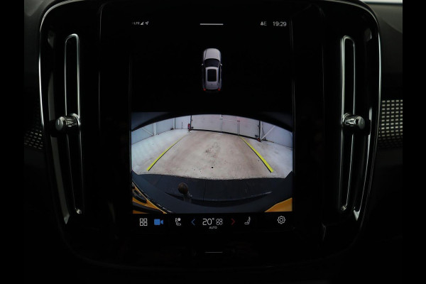 Volvo XC40 Recharge Core | SOH 95% | Stoel & stuurverwarming | Trekhaak | Camera | Carplay | Navigatie | Parkeerhulp | Full LED