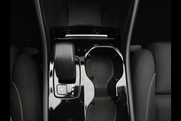 Volvo XC40 Recharge Core | SOH 95% | Stoel & stuurverwarming | Trekhaak | Camera | Carplay | Navigatie | Parkeerhulp | Full LED