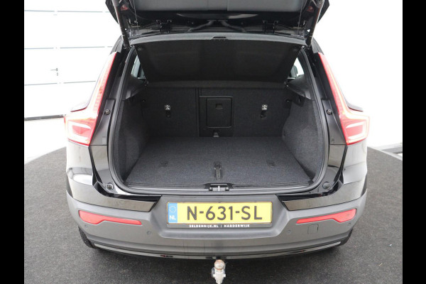 Volvo XC40 Recharge Core | SOH 95% | Stoel & stuurverwarming | Trekhaak | Camera | Carplay | Navigatie | Parkeerhulp | Full LED