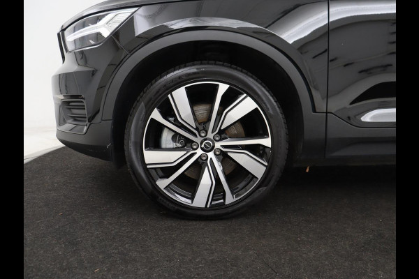 Volvo XC40 Recharge Core | SOH 95% | Stoel & stuurverwarming | Trekhaak | Camera | Carplay | Navigatie | Parkeerhulp | Full LED