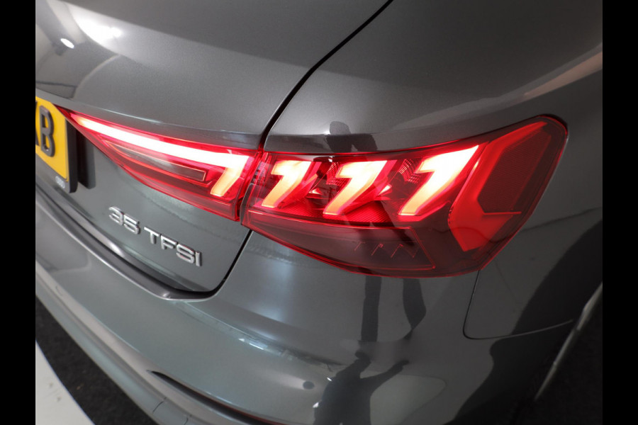 Audi A3 Sportback 35 TFSI S edition 150pk | Navigatie | Parkeersensoren | Verlengde garantie | 17 inch lichtmetalen velgen