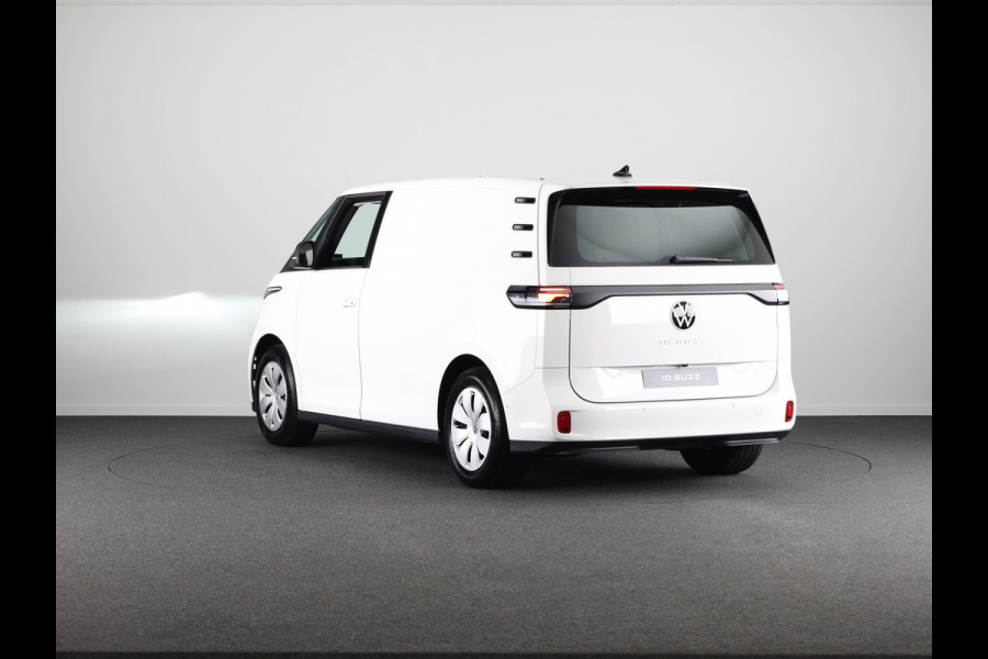 Volkswagen ID. Buzz Cargo 77 kWh Volkswagen ID. Buzz Cargo L1H1 77 kWh | verlengde fabrieksgarantie | Navigatie via App | Trekhaak | Cruise Control | Parkeer pakket | Elektrische achterklep |