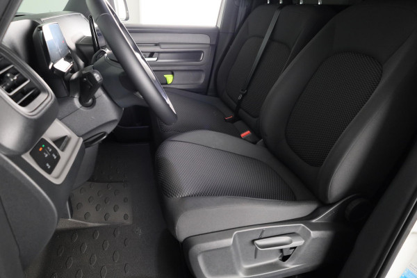 Volkswagen ID. Buzz Cargo 77 kWh Volkswagen ID. Buzz Cargo L1H1 77 kWh | verlengde fabrieksgarantie | Navigatie via App | Trekhaak | Cruise Control | Parkeer pakket | Elektrische achterklep |