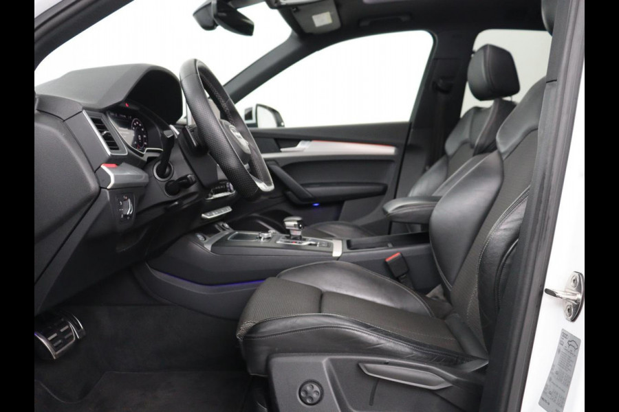 Audi Q5 2.0 TFSI S line | Panoramadak | Stoelverwarming | Virtual Cockpit | Camera | Carplay | Keyless | Side Assist | Full LED | Navigatie | Half leder | Sportstoelen | Parkeerhulp | Cruise control