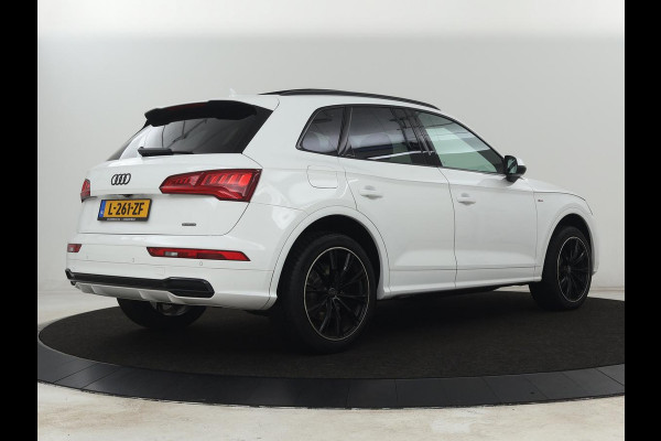 Audi Q5 2.0 TFSI S line | Panoramadak | Stoelverwarming | Virtual Cockpit | Camera | Carplay | Keyless | Side Assist | Full LED | Navigatie | Half leder | Sportstoelen | Parkeerhulp | Cruise control