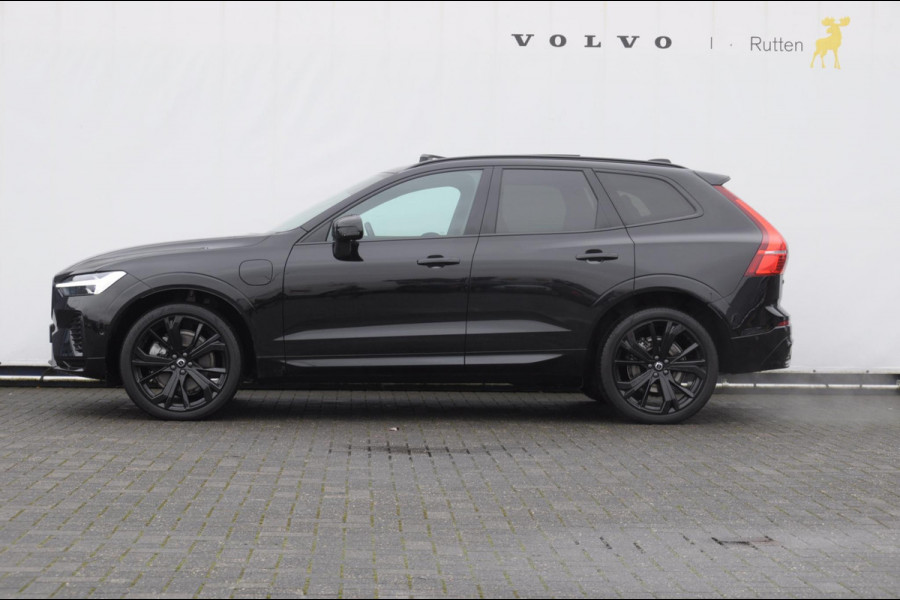 Volvo XC60 T6 350PK Automaat AWD Plus Black Edition Panoramadak/ Elektrisch bedienbare voorstoelen met geheugen/ Stoelverwarming/ Stuurverwarming/ Harman Kardon audio/ 360 Camera/