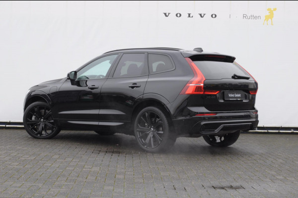 Volvo XC60 T6 350PK Automaat AWD Plus Black Edition Panoramadak/ Elektrisch bedienbare voorstoelen met geheugen/ Stoelverwarming/ Stuurverwarming/ Harman Kardon audio/ 360 Camera/