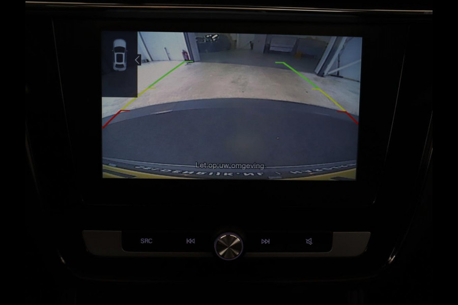 MG ZS EV Luxury 45 kWh | Panoramadak | Leder | Stoelverwarming | Carplay | Adaptive cruise | Camera | Keyless | Full LED | Navigatie